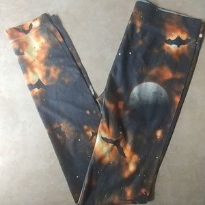 NWOT No Boundaries Halloween Leggings